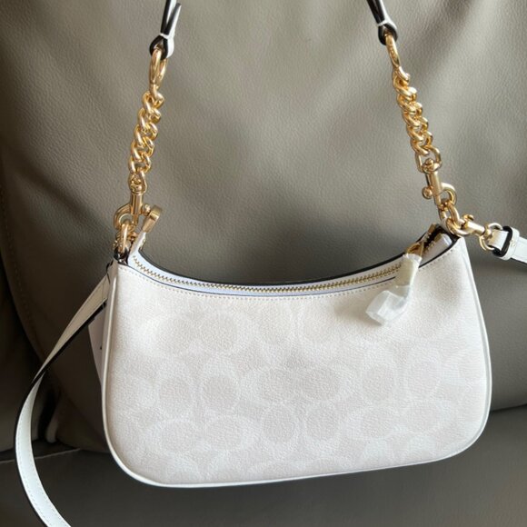 Coach Teri Shoulder Bag In Signature Canvas CA548 - Picture 2 of 9